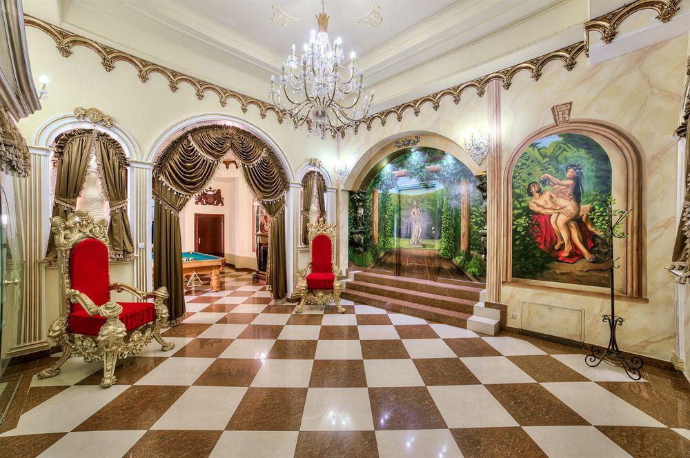 Hotel Krolewski Янув-Любельский Экстерьер фото