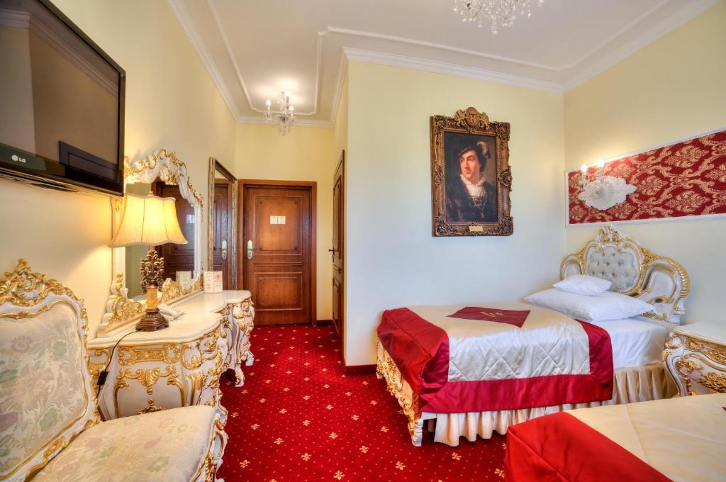 Hotel Krolewski Янув-Любельский Номер фото