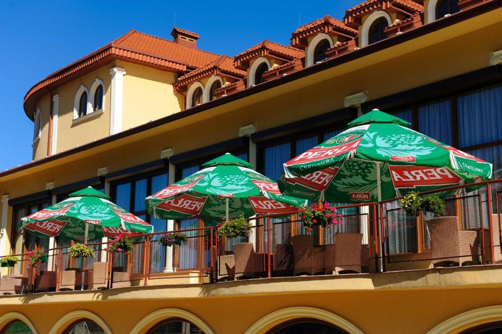 Hotel Krolewski Янув-Любельский Экстерьер фото