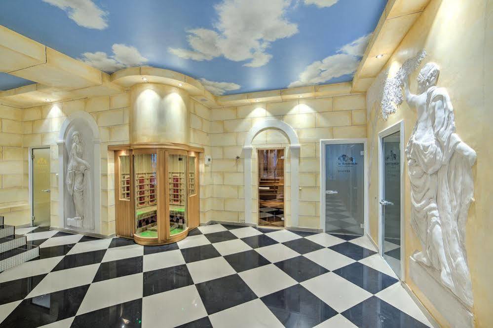 Hotel Krolewski Янув-Любельский Экстерьер фото
